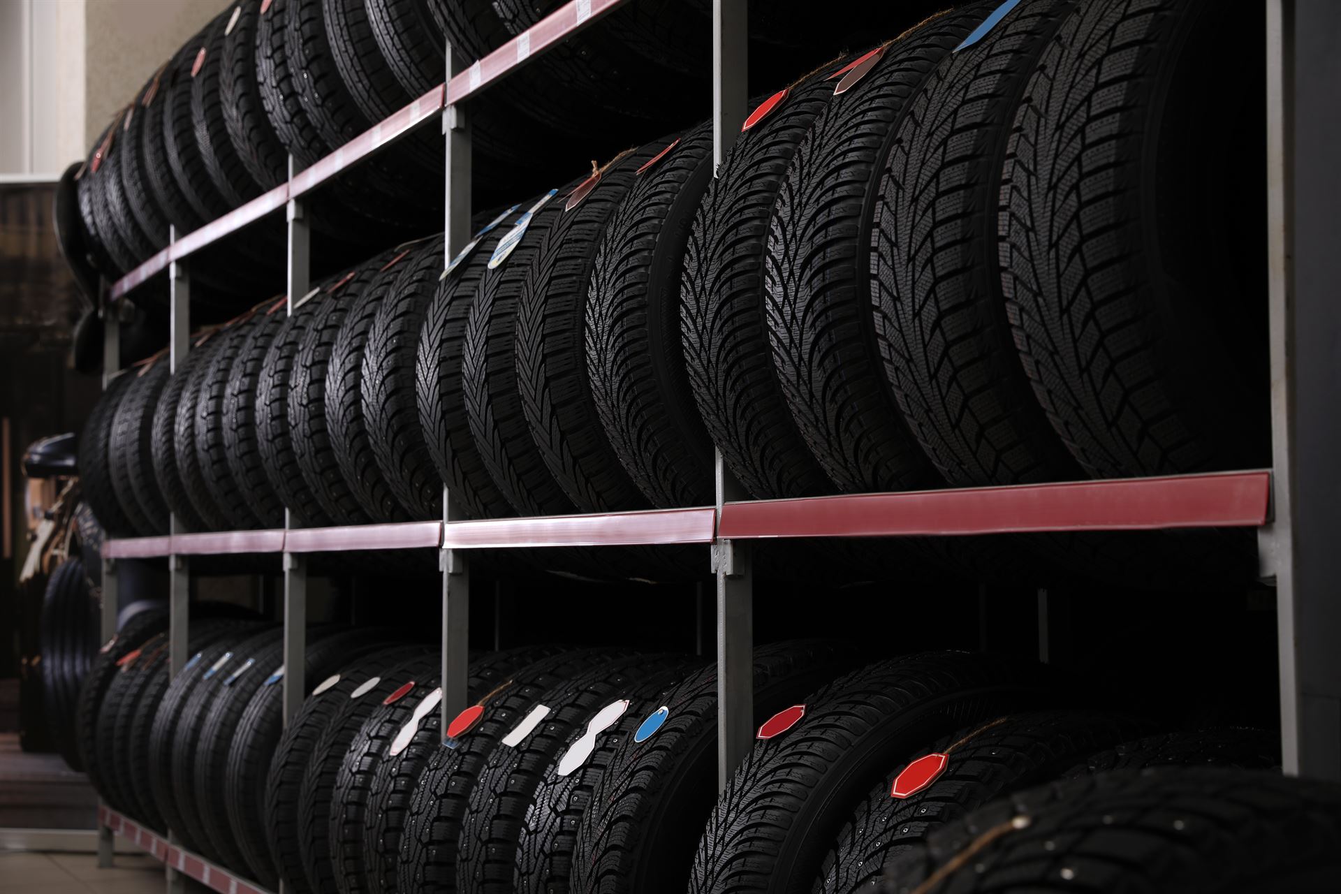 Comment choisir les bons pneus pour votre voiture GP Auto